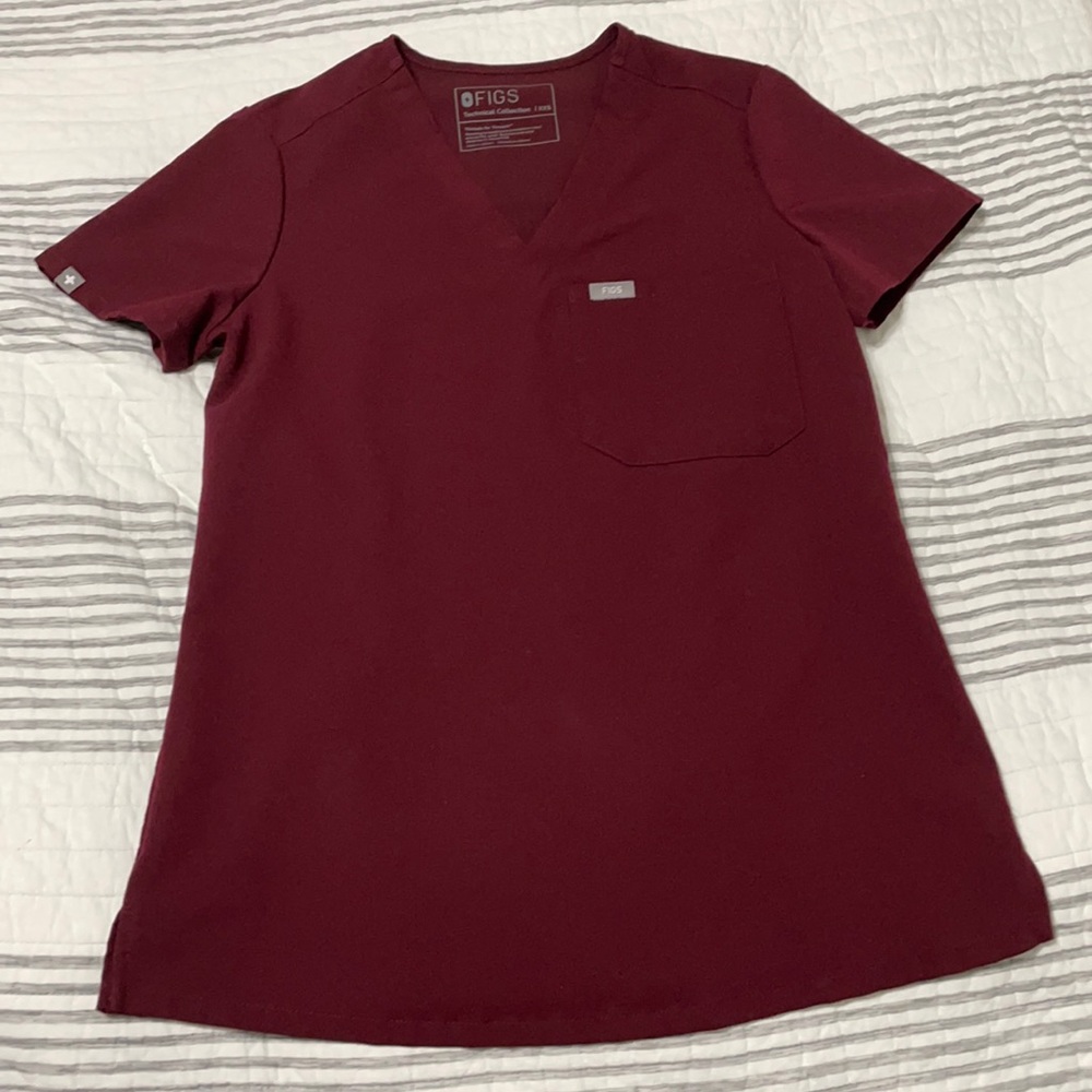 Figs Scrub Top and Pants Set
